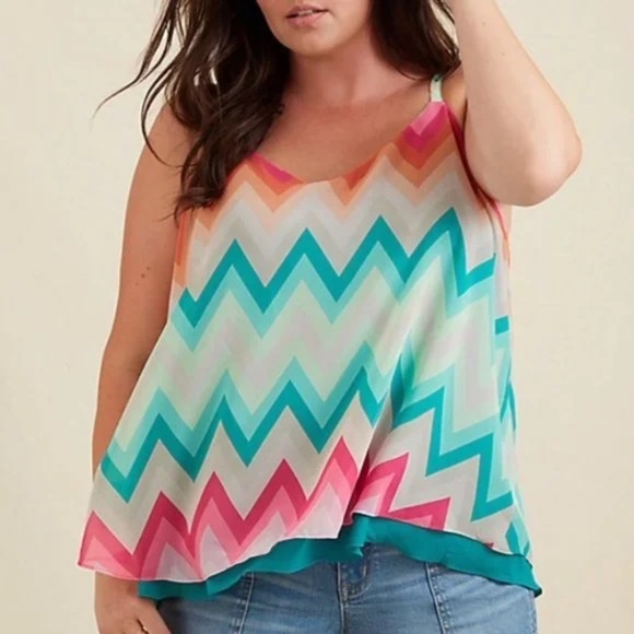 TORRID 0 Plus Size Sophie Multi Chevron Chiffon Double Layer Swing Cami - Picture 1 of 13